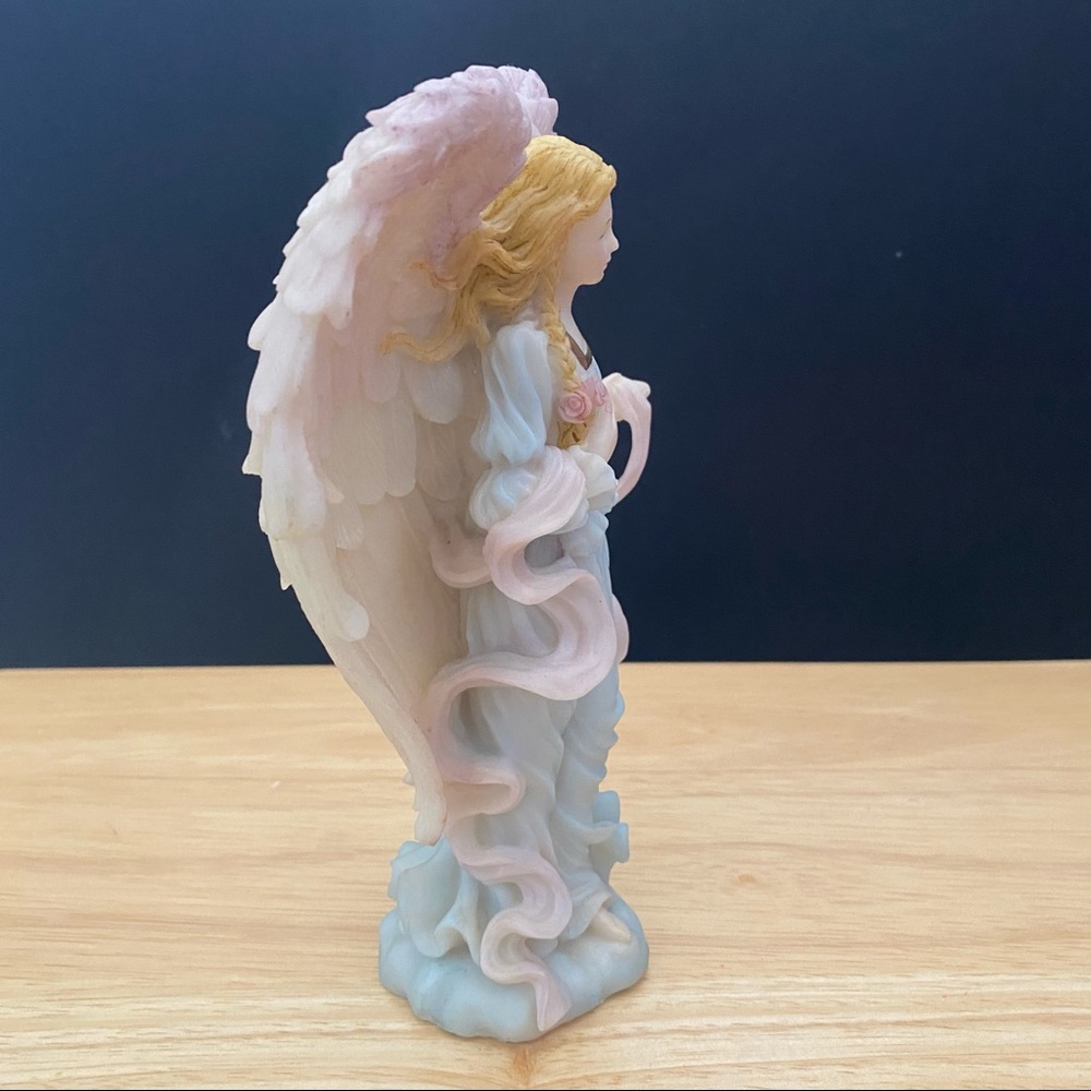 Angel Statue - Picture 2 of 5